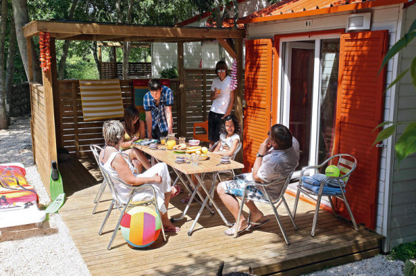 Kindvriendelijke vakantie in Frankrijk - Vakantiepark Le Bois Fleuri - Argelès-sur-Mer