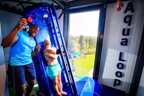 Primeur voor Center Parcs met eerste waterglijbaan met looping 