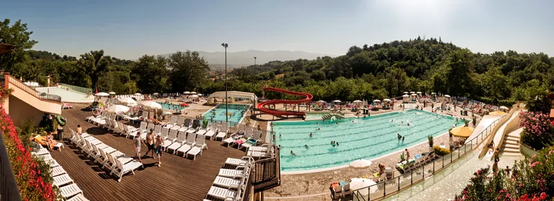 norcenni-girasole-club_45728151412_o.jpg