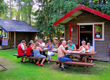 Trekkershut_Recreatiepark_t_Gelloo_Exterieur_2 - kopie.jpg