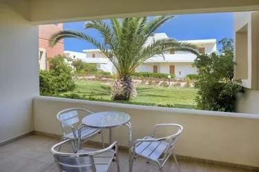 hotel-kipriotis-village-resort (9).jpg