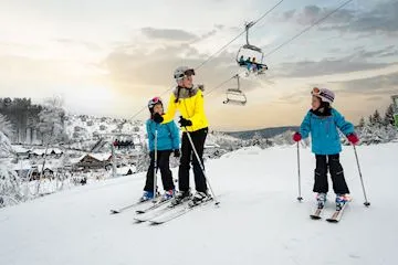 Huur skimateriaal op je wintersportadres