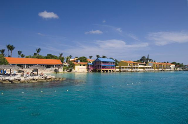 Divi Flamingo Beach Resort