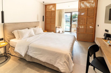 SPLASHWORLD Aqua Bay Suites