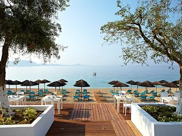 Lichnos Beach Hotel en Suites