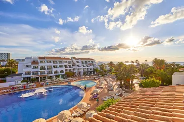 club-bahamas (9).jpg