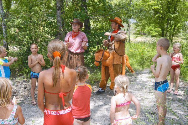 Camping Domaine Le Pommier