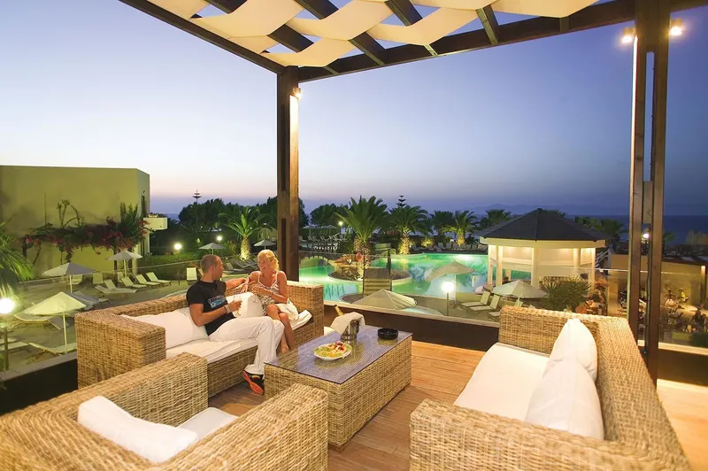 aparthotel-andrea-mare (15).jpg