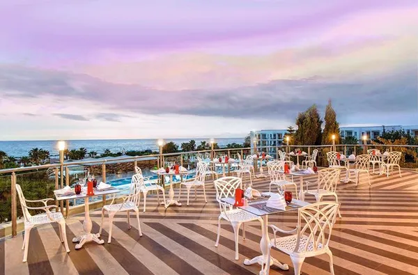 TUI BLUE Side Family Resort