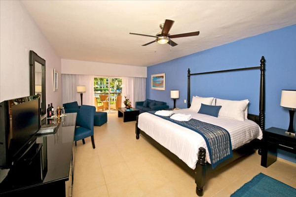 Hotel Ocean Blue & Sand