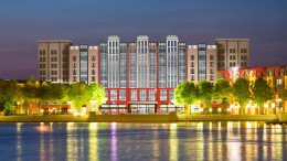 Disney's Hotel New York - The Art of Marvel