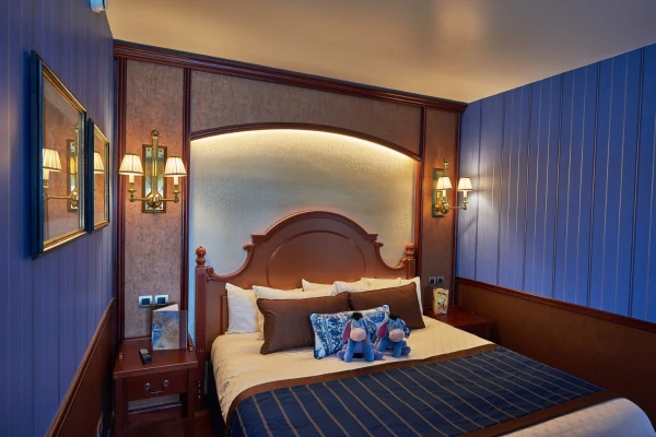 Disney's Newport Bay Club