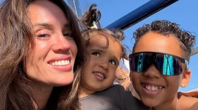 Nienke met kids.jpeg