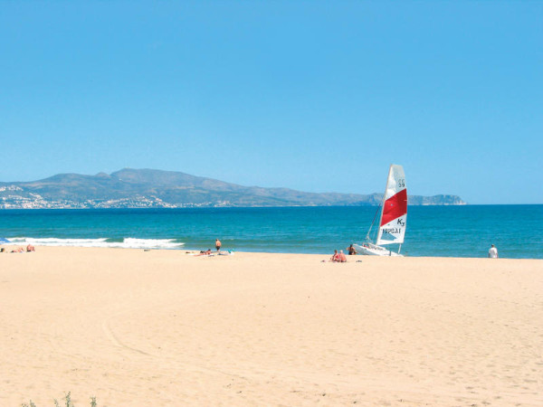 Kindvriendelijke vakantie in Spanje - Camping Las Dunas - Sant Pere Pescador