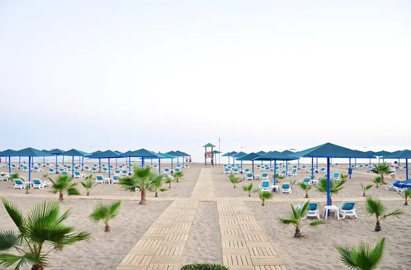 Paloma Oceana Resort