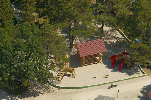 Camping Menina