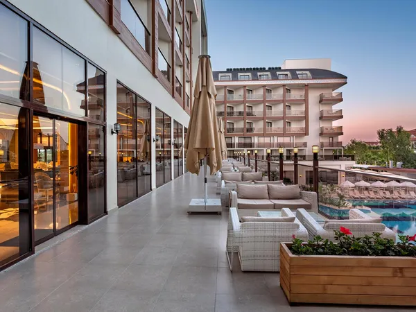 Hotel Glamour Resort & Spa