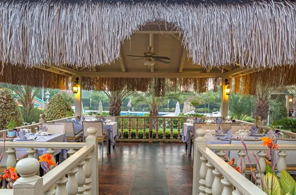 Royal Holiday Palace