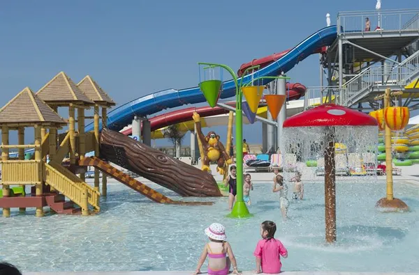 Hotel Louis Phaethon Beach