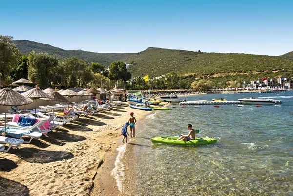 Hotel Izer Beach in Torba - Turkije