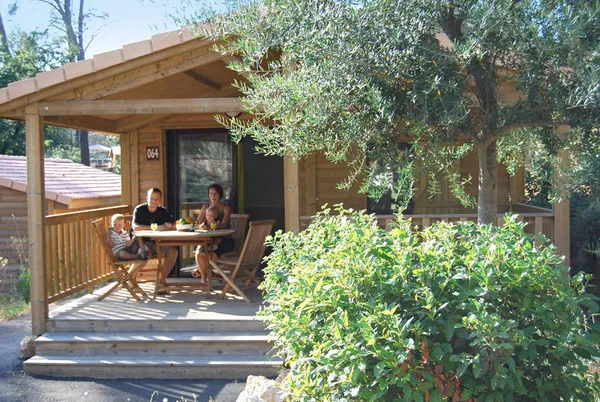 Vakantiepark Grand Bleu Le Galoubet in Sollies-Toucas - Frankrijk (Provence) 