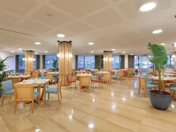 Grand Palladium Palace Ibiza Resort