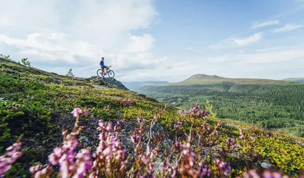 14-Daagse rondreis Nore