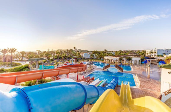 Penelope Beach TUI MAGIC LIFE