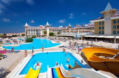 Hotel Club Grand Side