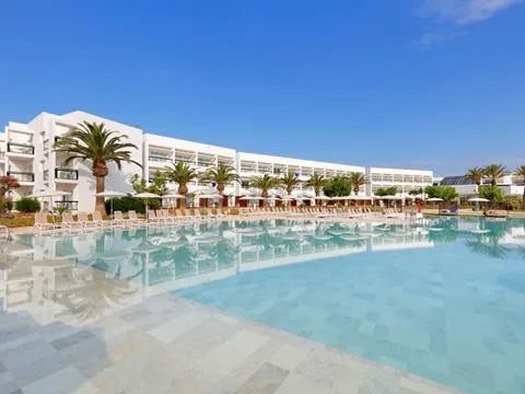 Grand Palladium Palace Ibiza Resort