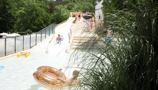 hu Norcenni Girasole village