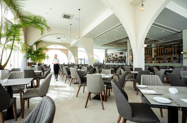 Hotel Louis Phaethon Beach