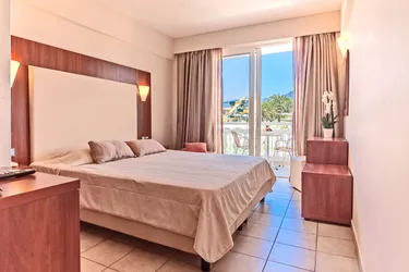 hotel-messonghi-beach (7).jpg