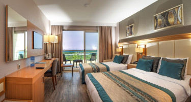 Aquasis Deluxe Resort & Spa