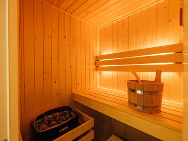 NIEUW: Wakker worden in de Woodland Cabin op Lake Resort