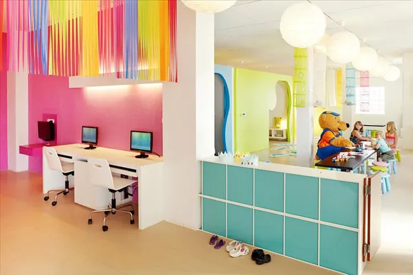 Sunwing Kamala Beach Resort