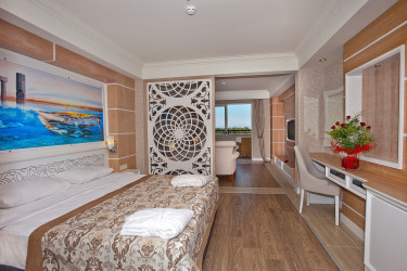 Crystal Sunset Resort