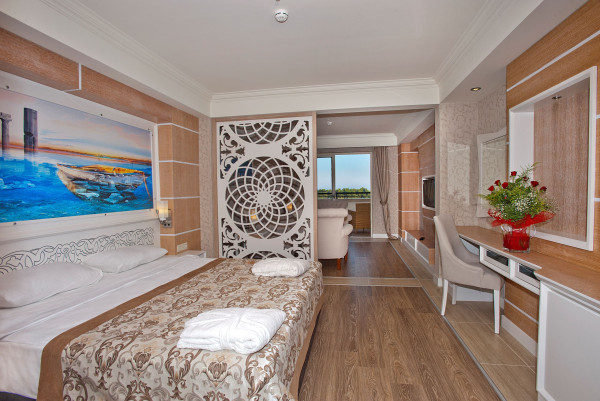 Crystal Sunset Resort