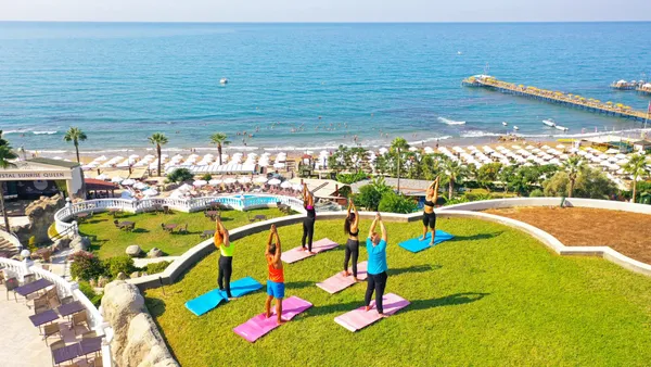 Sunrise Queen Resort & Spa