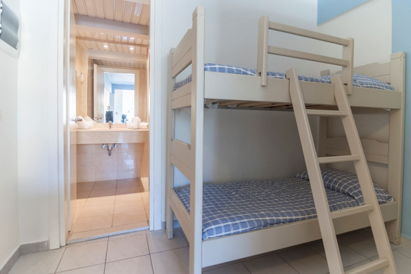 hotel-messonghi-beach (10).jpg