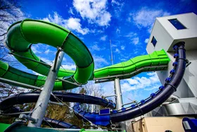 Primeur voor Center Parcs met eerste waterglijbaan met looping