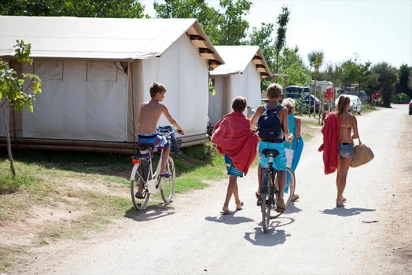 Camping Le Serignan Plage