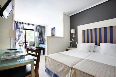 Hotel H10 Conquistador