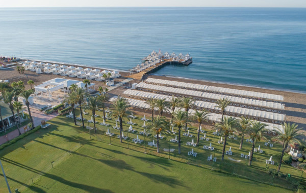 Hotel Titanic Deluxe Lara