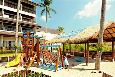 Sunwing Kamala Beach Resort