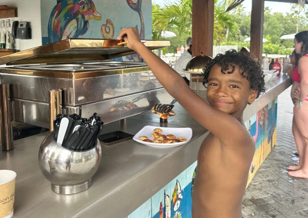 Mangrove Beach Resort