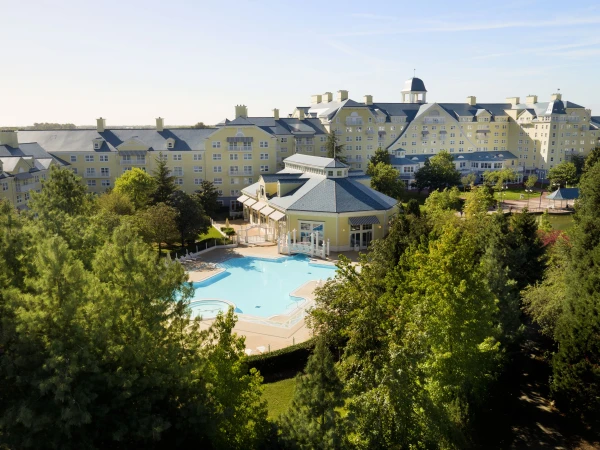 Disney's Newport Bay Club