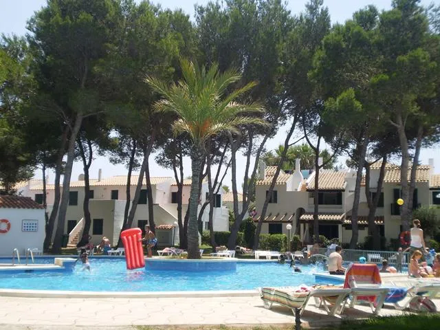 Appartementen Las Brisas in Cala 'n Bosch - Menorca, Spanje