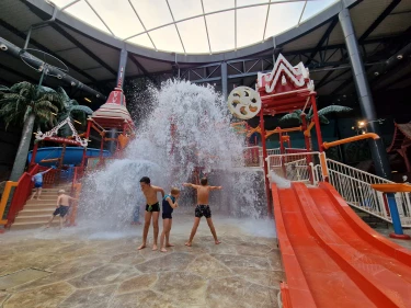 Legoland Denemarken, zwemparadijs lalandia billung