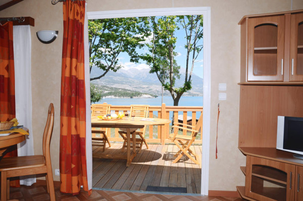 Vakantiepark L'Ami Soleil Ecrin du Lac in Chorges - Franse Alpen 